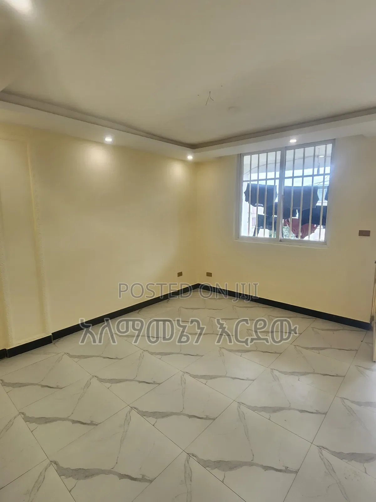 Furnished 2bdrm Condo in ሰሚት ኮንዶሚንየም, Bole for sale