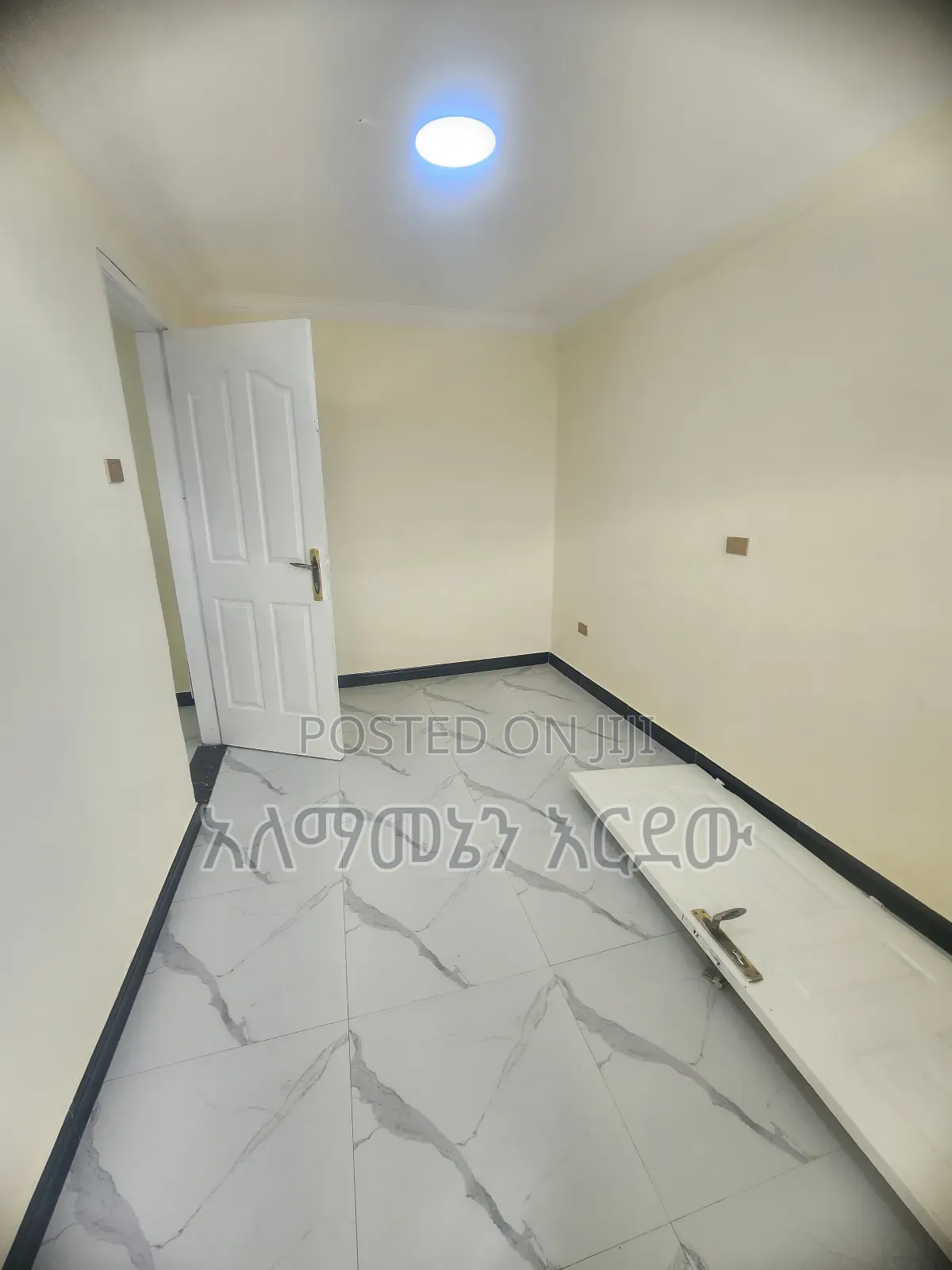 Furnished 2bdrm Condo in ሰሚት ኮንዶሚንየም, Bole for sale