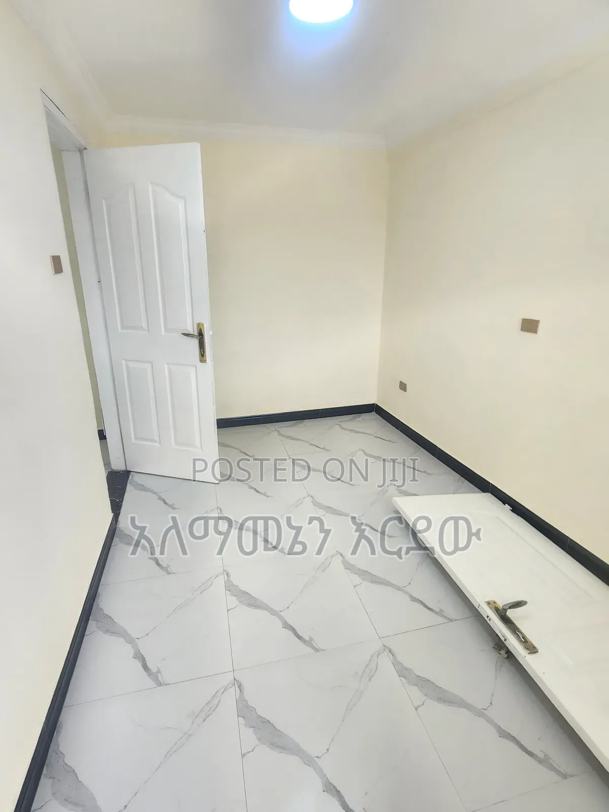 Furnished 2bdrm Condo in ሰሚት ኮንዶሚንየም, Bole for sale