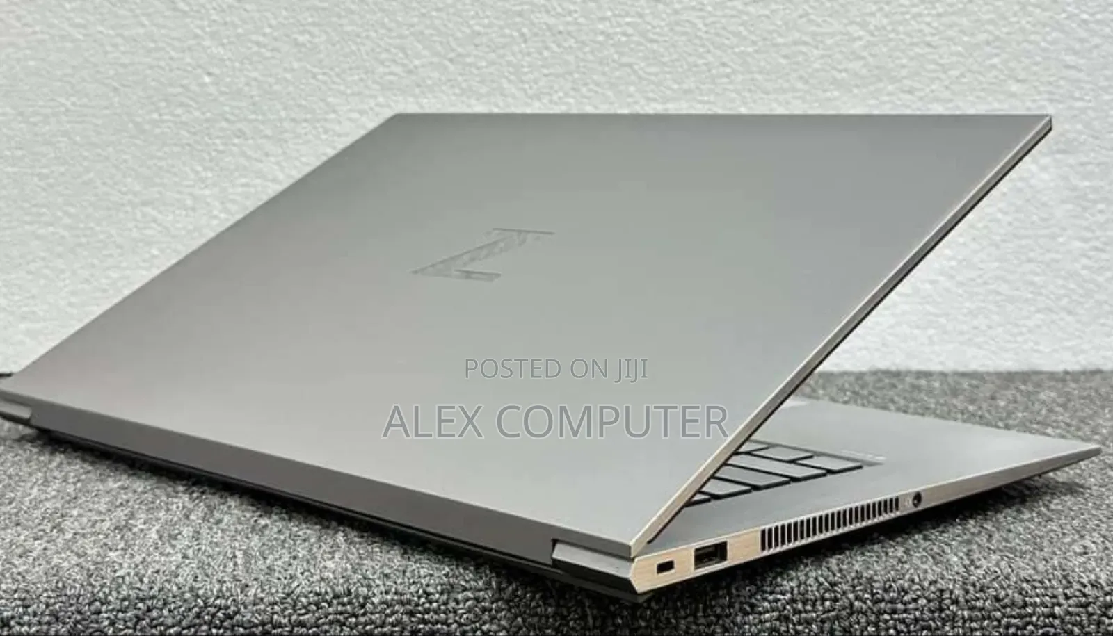 New Laptop HP ZBook 15 32GB Intel Core I9 SSD 1T