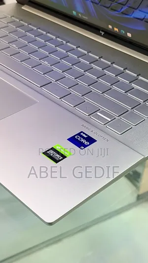 New Laptop HP Envy 15 16GB Intel Core I9 SSD 512GB