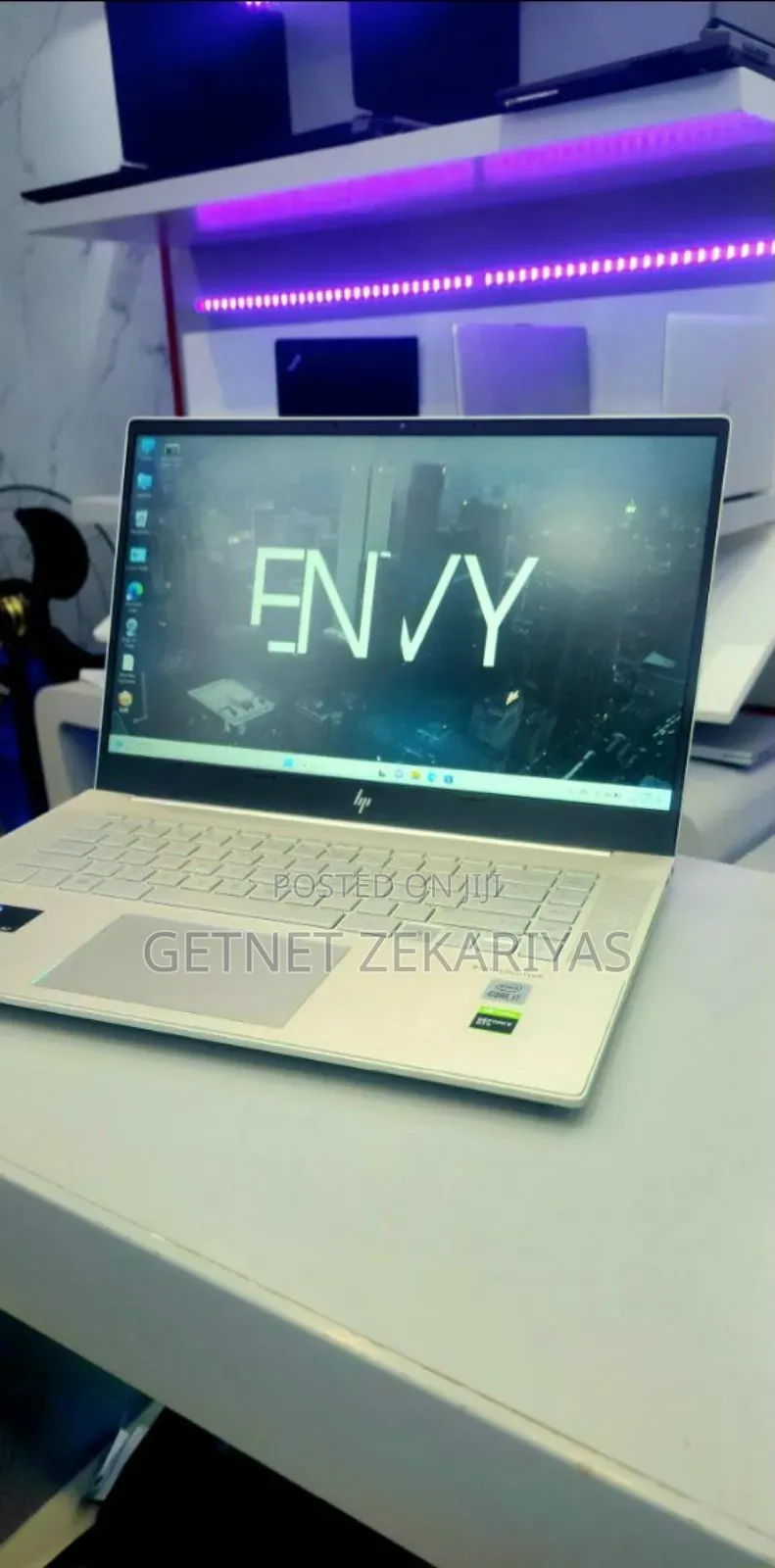 New Laptop HP Envy X360 16GB Intel Core I7 SSD 512GB