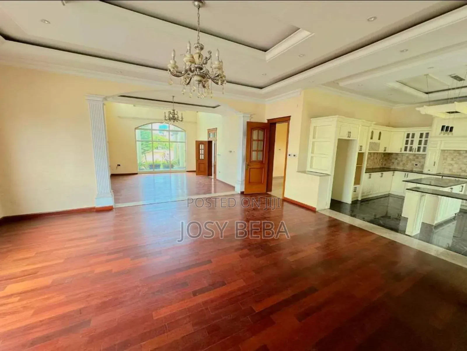 8bdrm House in Bole for rent