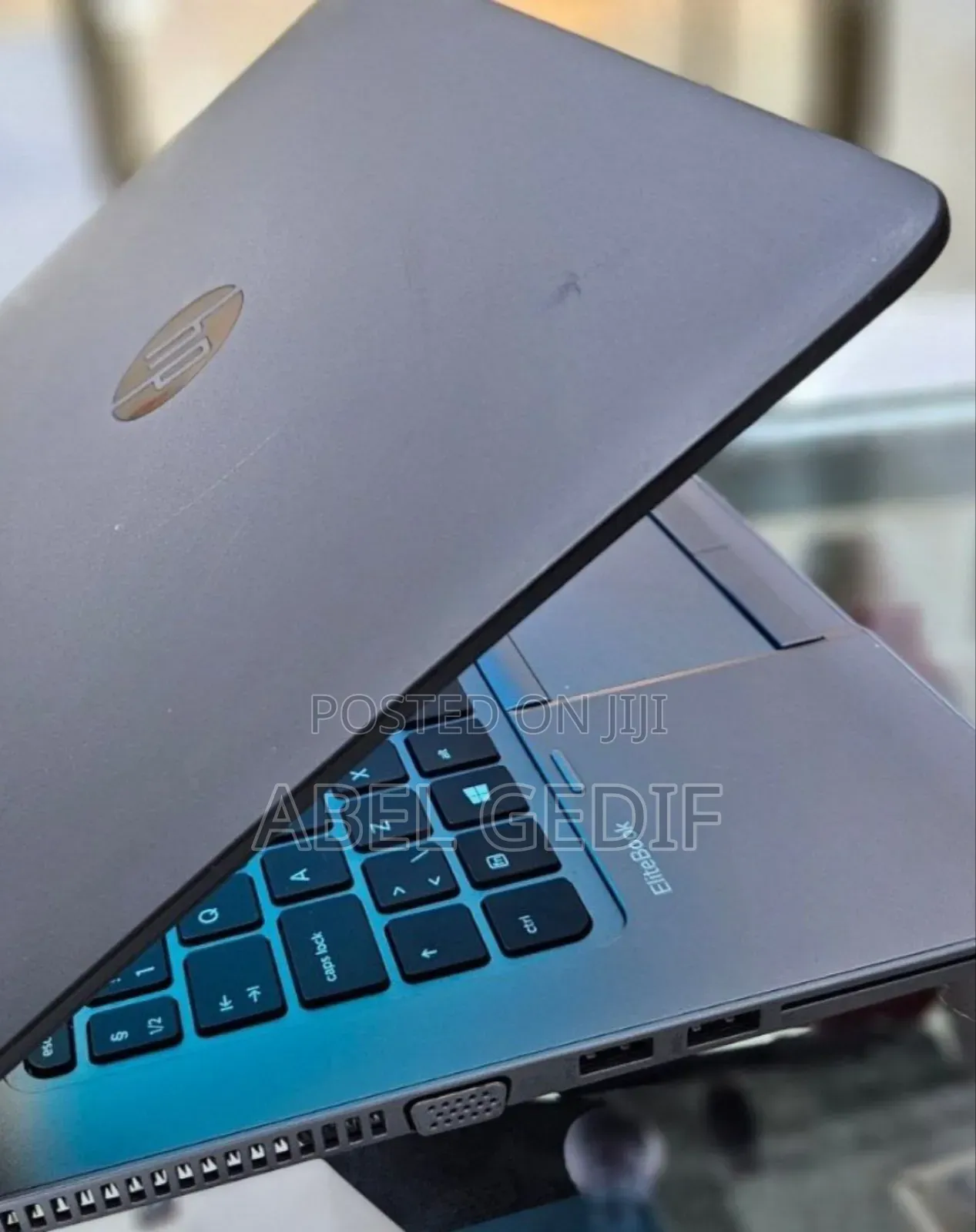 Laptop HP EliteBook 820 G2 8GB Intel Core I7 HDD 500GB