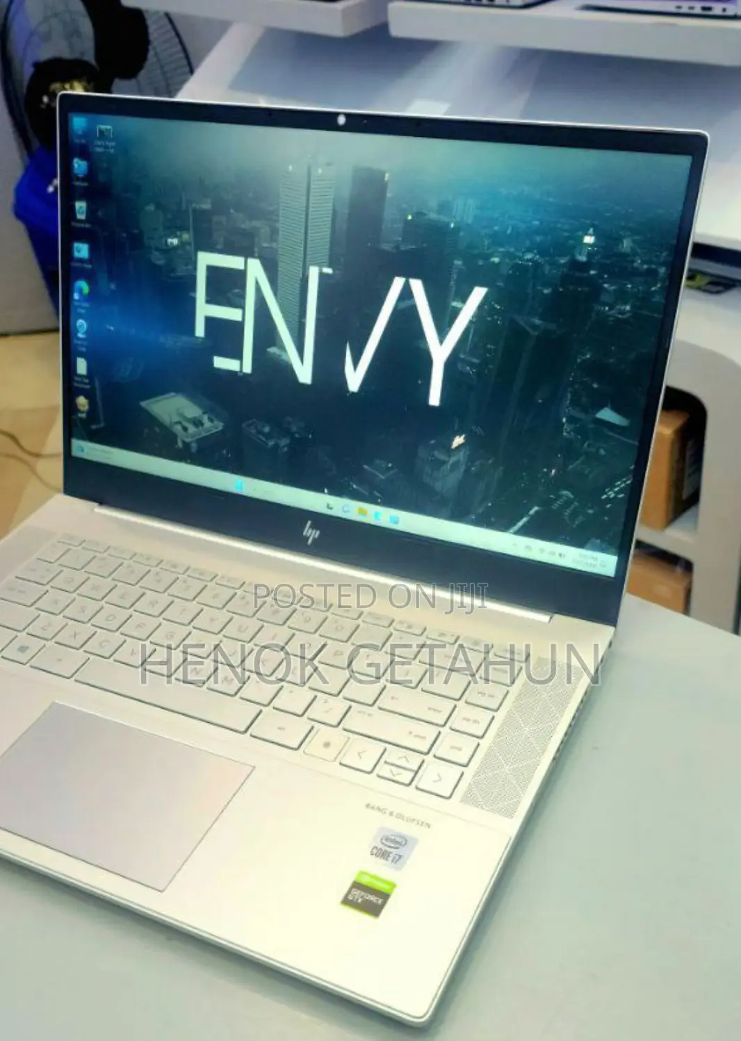 New Laptop HP Envy X360 16GB Intel Core I7 SSD 512GB