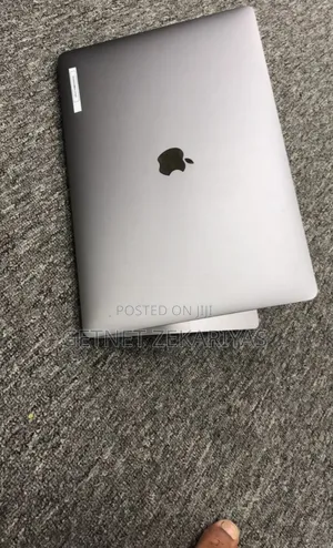 New Laptop Apple MacBook Pro 2019 32GB Intel Core I9 SSD 1T