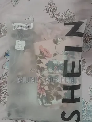 Photo - Womens Hot Pant