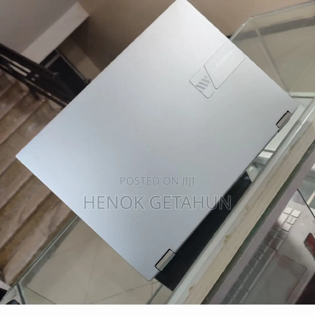 New Laptop Asus VivoBook 15 X505BA 16GB AMD Ryzen 7 SSD 1T