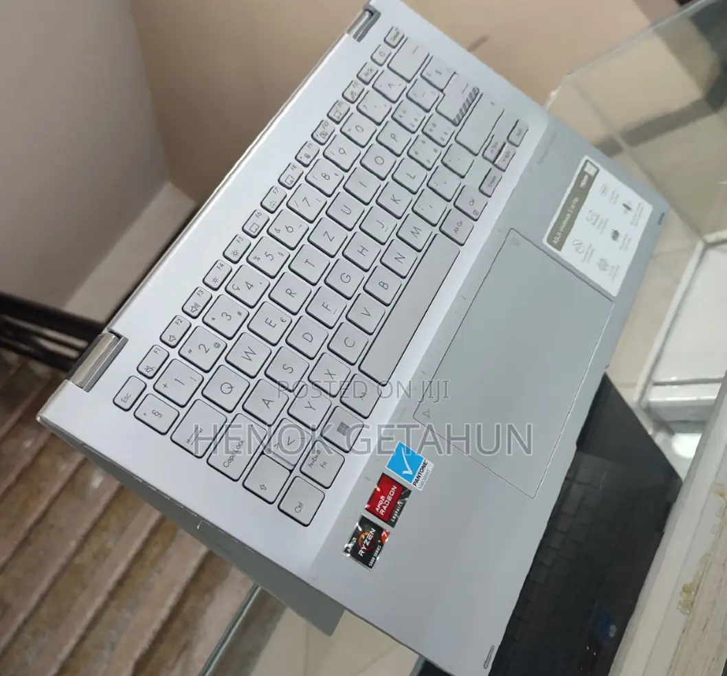 New Laptop Asus VivoBook 15 X505BA 16GB AMD Ryzen 7 SSD 1T