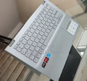 New Laptop Asus VivoBook 15 X505BA 16GB AMD Ryzen 7 SSD 1T