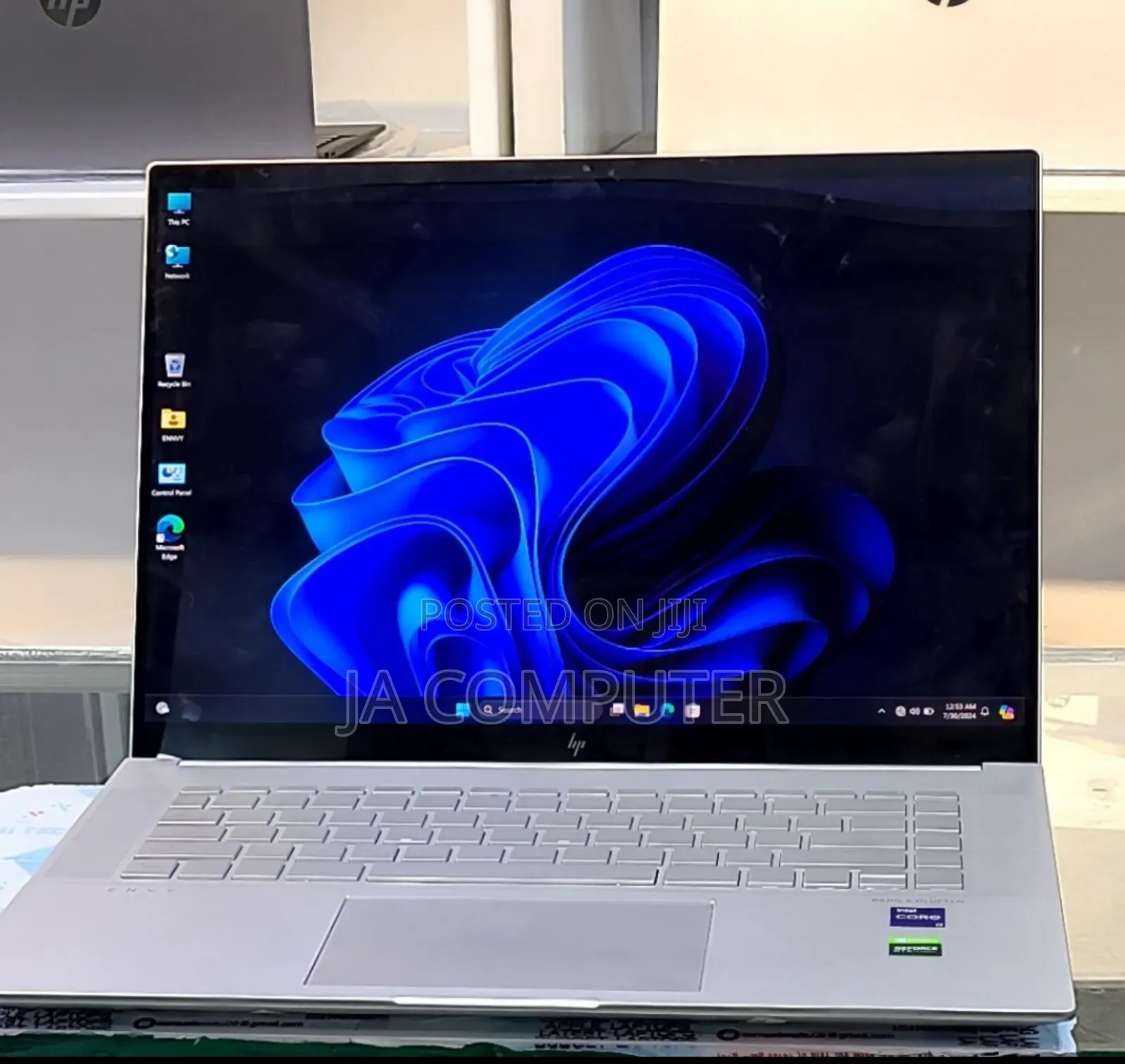 New Laptop HP Envy X360 16GB Intel Core i9 SSD 512GB