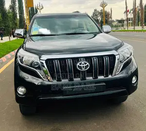 Toyota Land Cruiser 2015 Matt Black