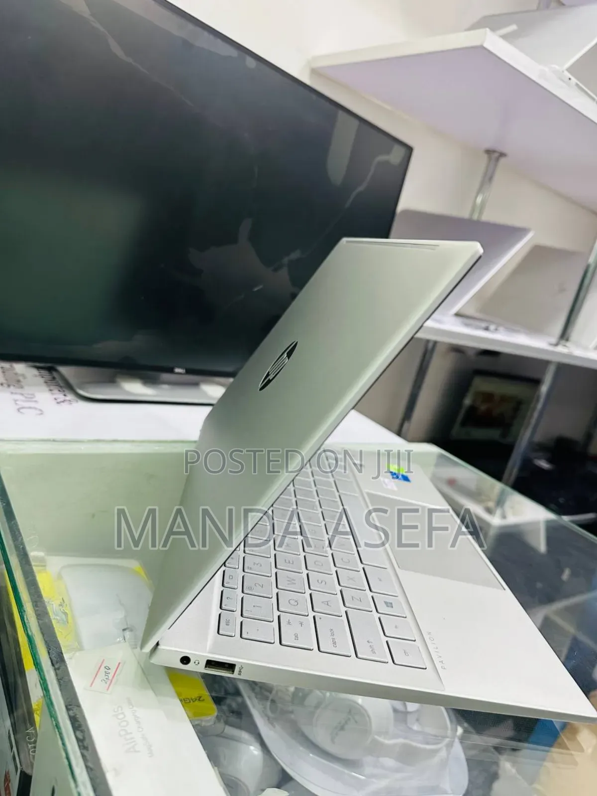 New Laptop HP Pavilion 14 8GB Intel Core I7 HDD+SSD 1T