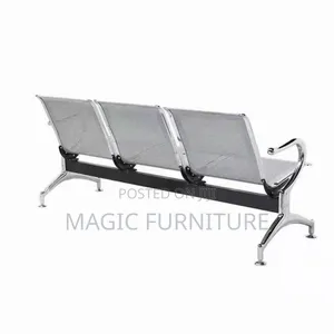 Photo - Three Siter Gust Chair