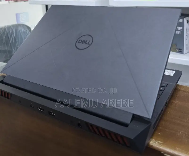 New Laptop Dell 16GB Intel Core I7 SSD 1T
