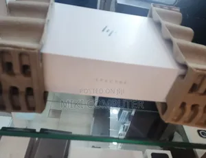 New Laptop HP Spectre X360 16GB Intel Core I7 SSD 1T