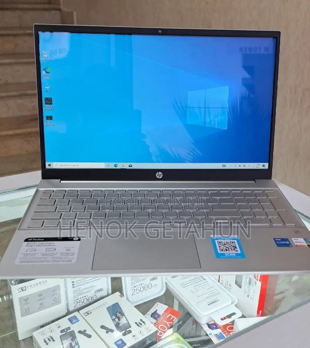 New Laptop HP Pavilion 15 8GB Intel Core I5 SSD 512GB
