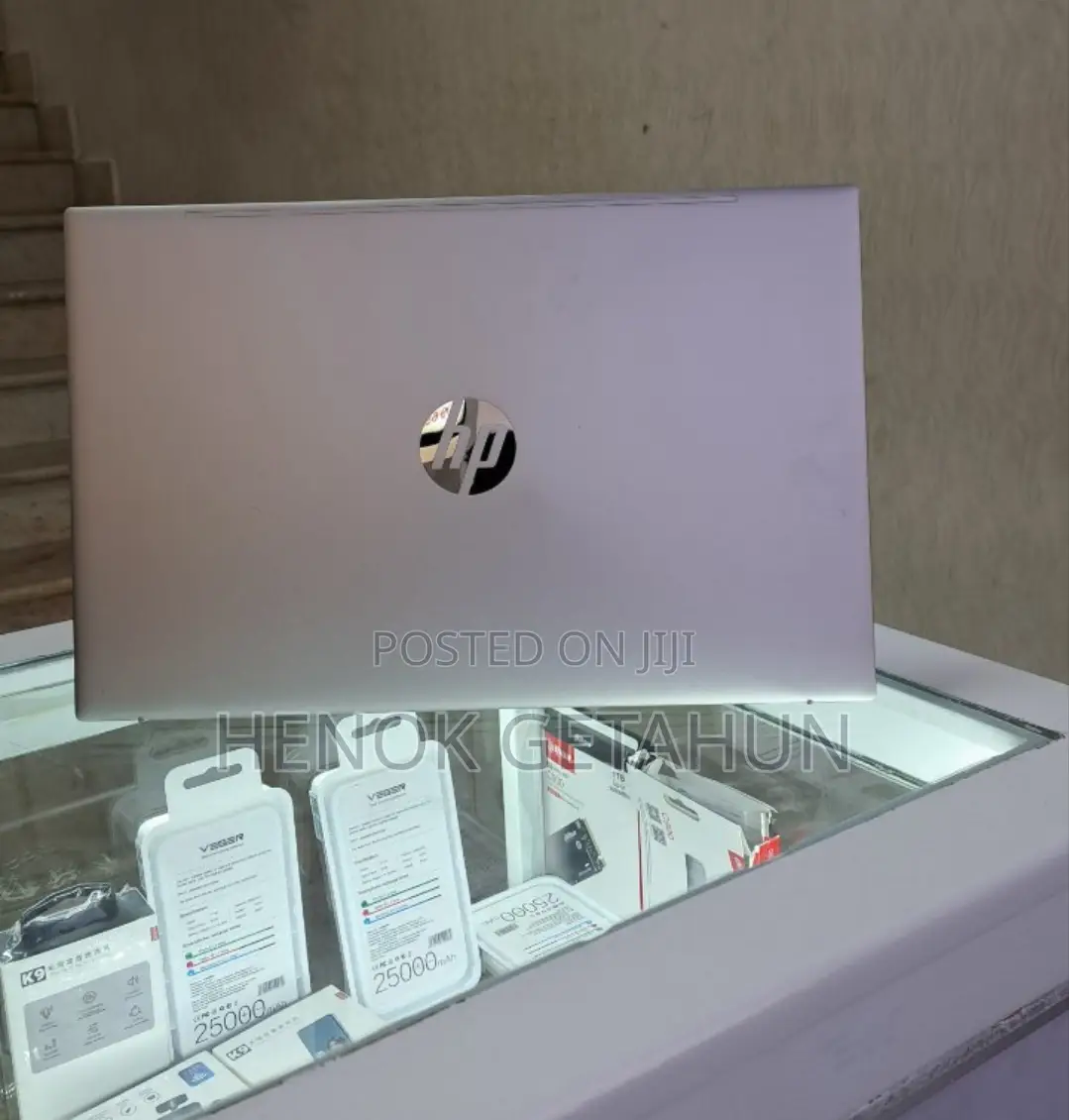 New Laptop HP Pavilion 15 8GB Intel Core I5 SSD 512GB