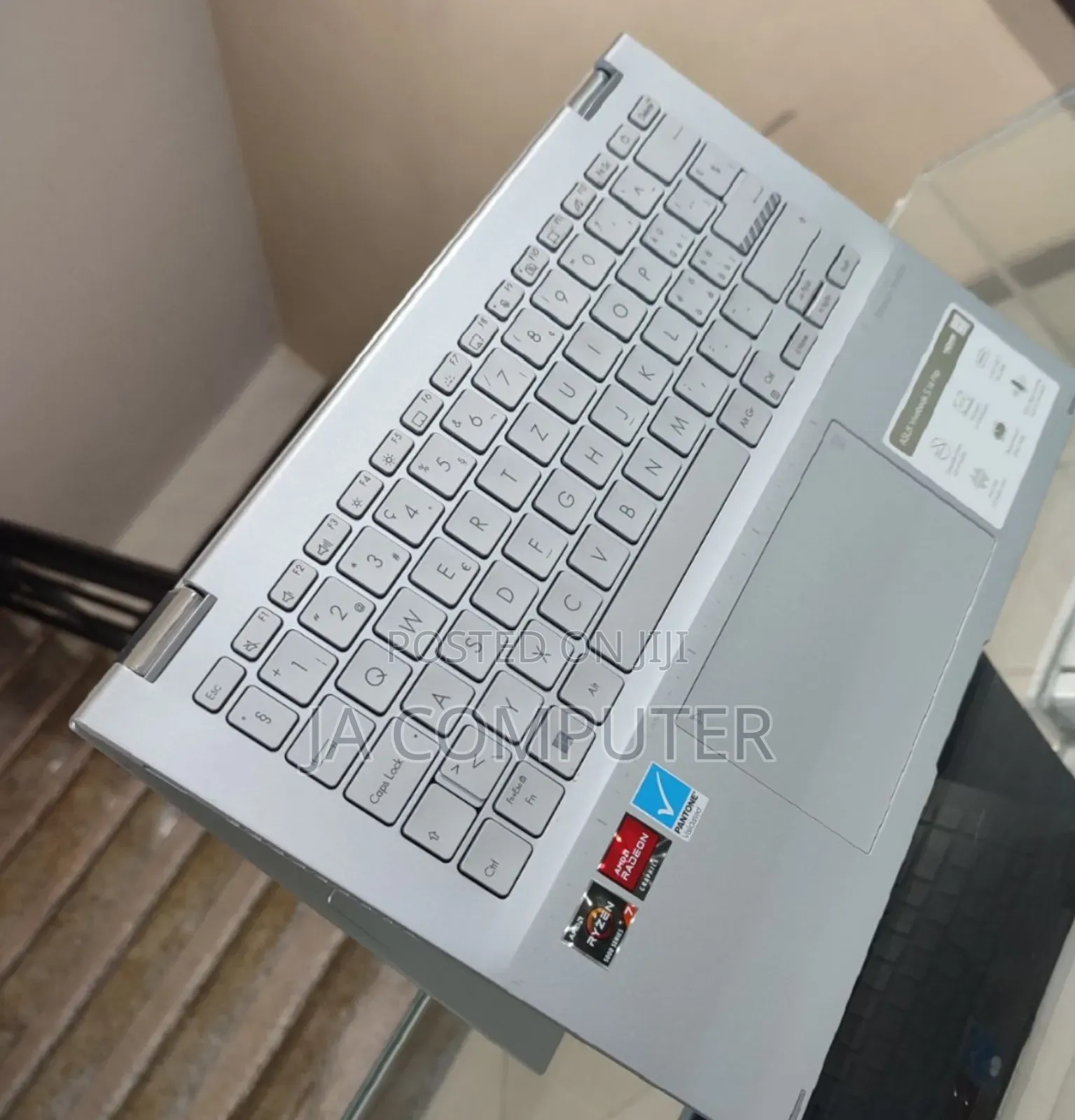 New Laptop Asus VivoBook 15 X505BA 16GB AMD Ryzen 7 SSD 512GB