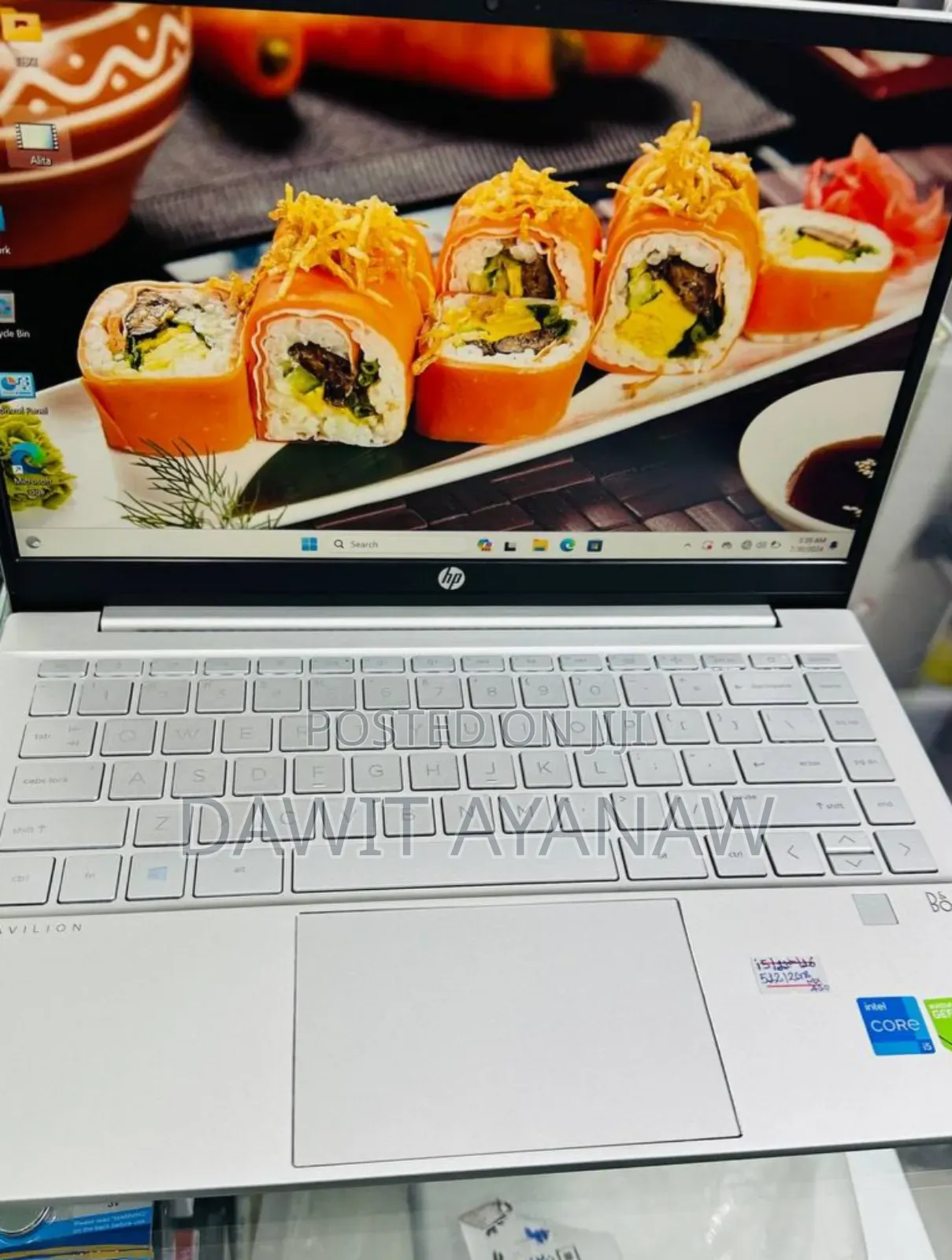 New Laptop HP Pavilion 14 8GB Intel Core I7 SSD 128GB