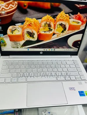 New Laptop HP Pavilion 14 8GB Intel Core I7 SSD 128GB