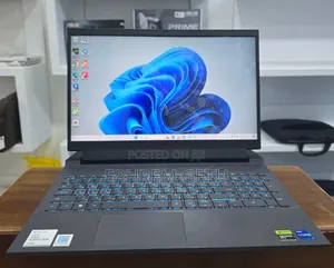 New Laptop Dell G15 5511 16GB Intel Core I7 SSD 1T