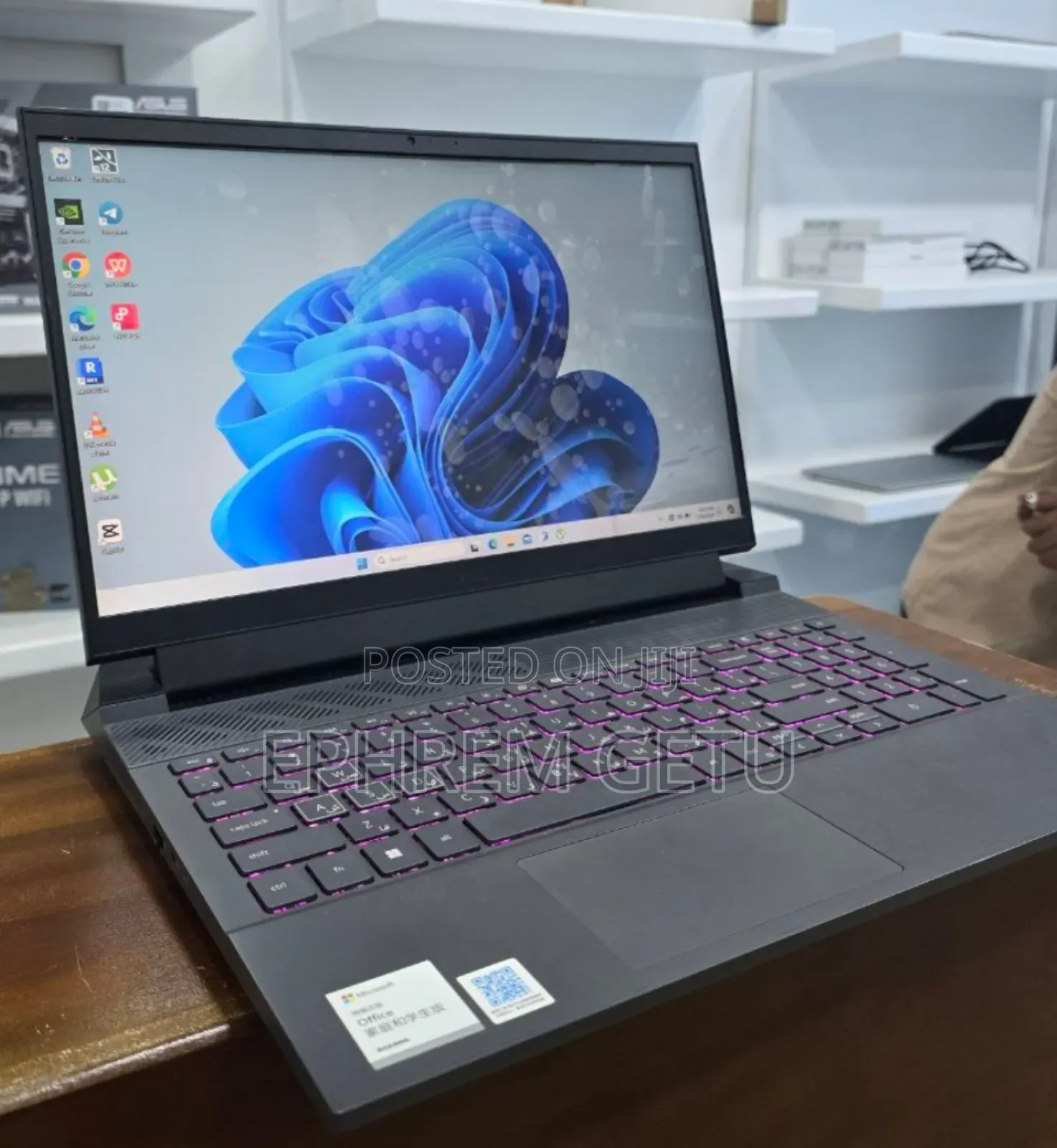 New Laptop Dell G15 5511 16GB Intel Core I7 SSD 1T