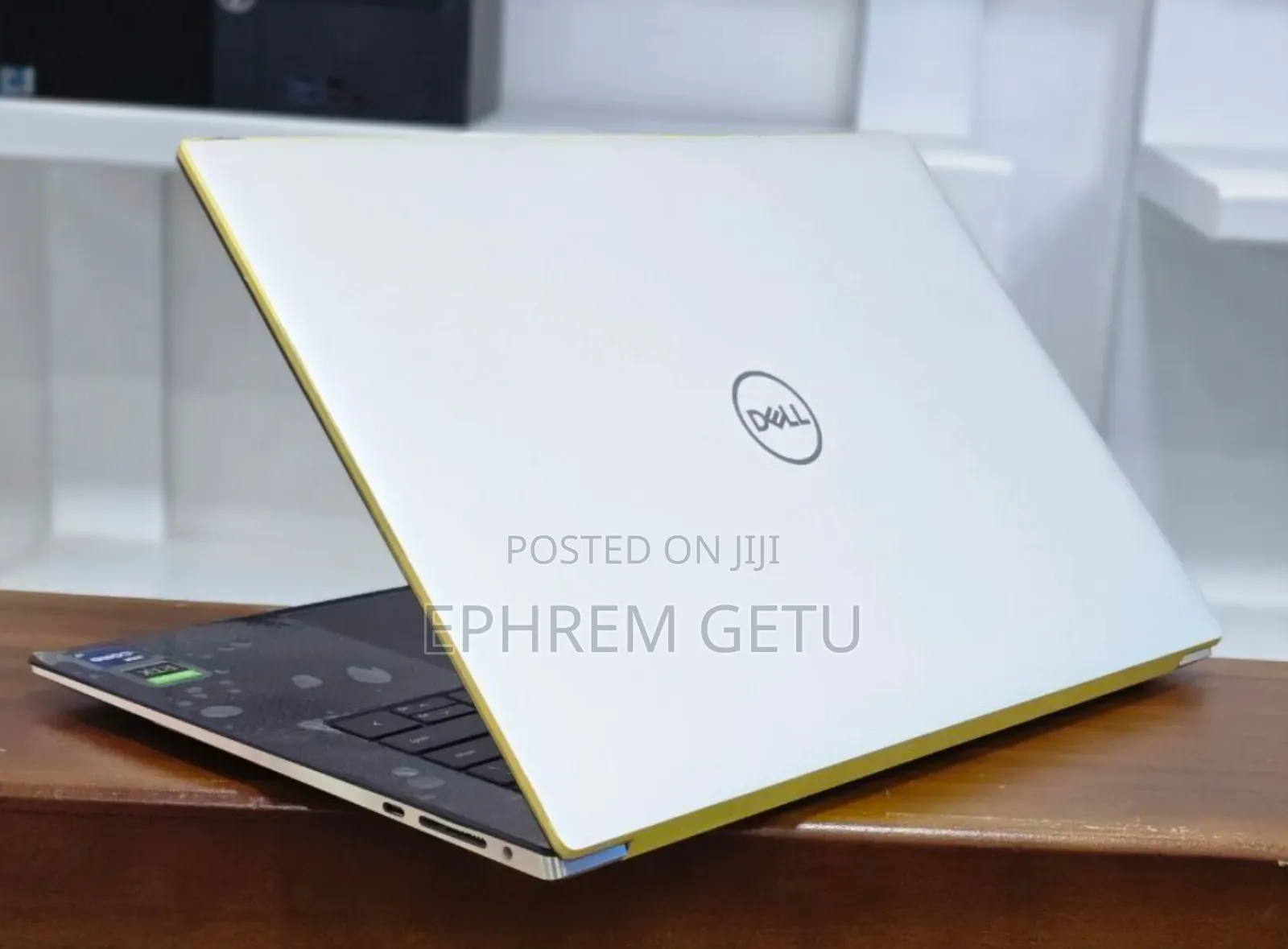 New Laptop Dell XPS 15 32GB Intel Core I9 SSD 2T