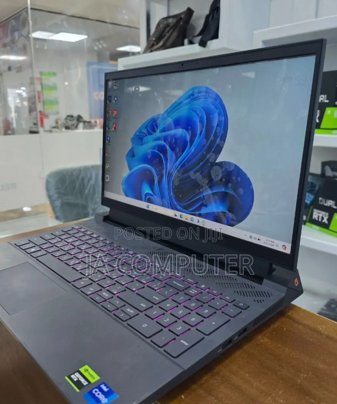 New Laptop Dell G15 5511 16GB Intel Core I7 SSD 1T