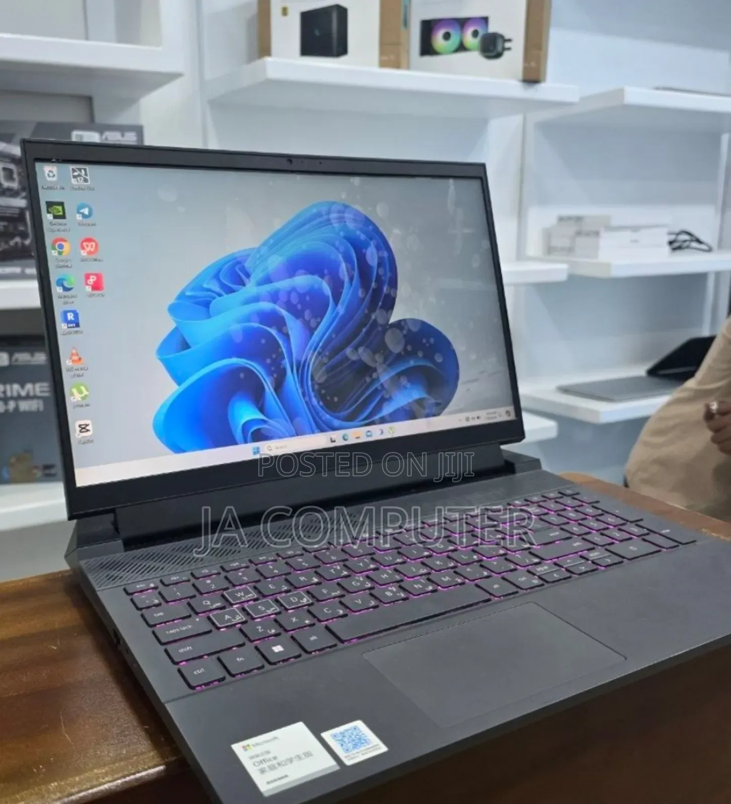 New Laptop Dell G15 5511 16GB Intel Core I7 SSD 1T