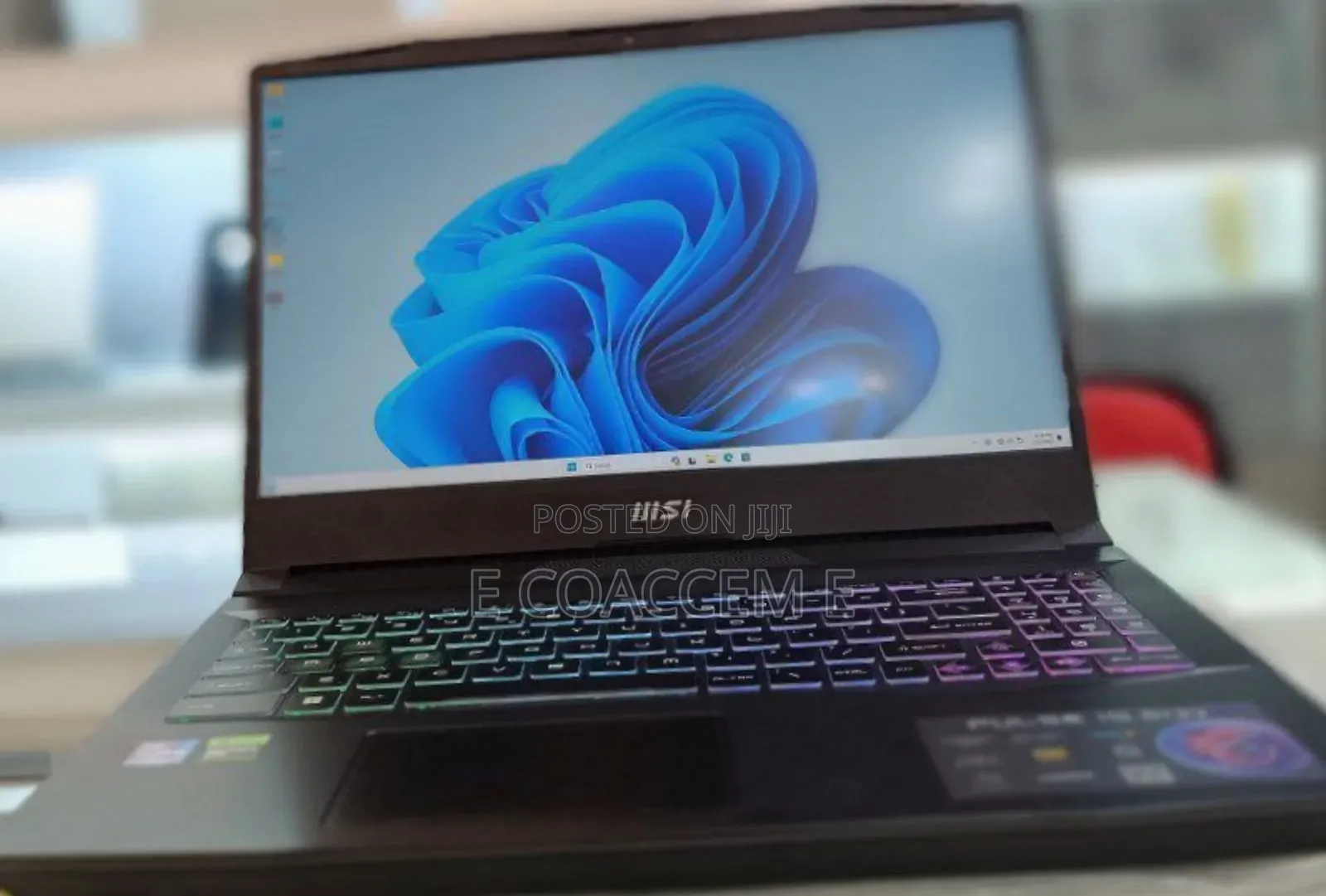 New Laptop MSI 16GB Intel Core I7 SSD 512GB