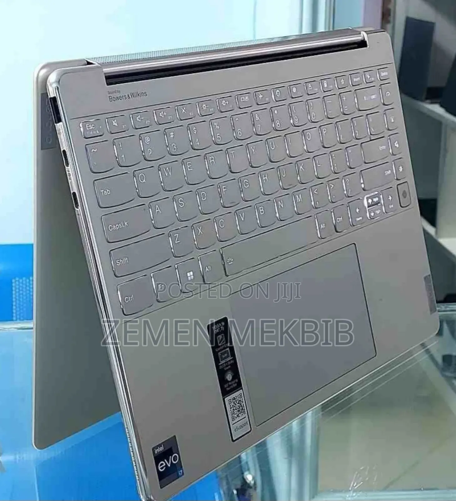 New Laptop Lenovo Yoga 9i 16GB Intel Core I7 SSD 512GB