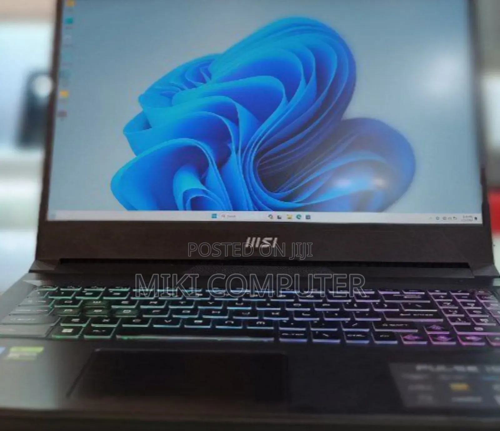 New Laptop MSI Pulse GL66 16GB Intel Core I7 SSD 512GB