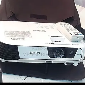 Photo - Slightly Used Epson Projector EB-X31 Projector
