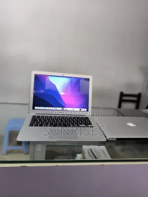 New Laptop Apple MacBook Air 2017 8GB Intel Core I5 SSD 256GB