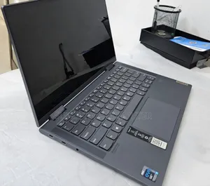 New Laptop Lenovo Yoga 710 16GB Intel Core I7 SSD 512GB