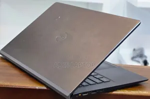 Photo - Laptop Dell Vostro 14 3000 8GB Intel Core I5 SSD 256GB