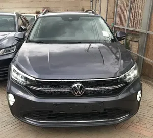 New Volkswagen 1 2023 Gray