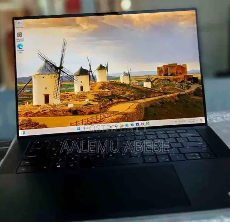 New Laptop Dell XPS 15 16GB Intel Core I7 SSD 512GB