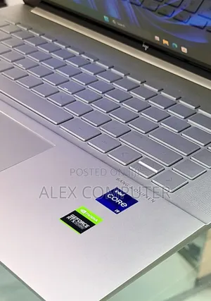 New Laptop HP Envy X360 16GB Intel Core I9 SSD 512GB