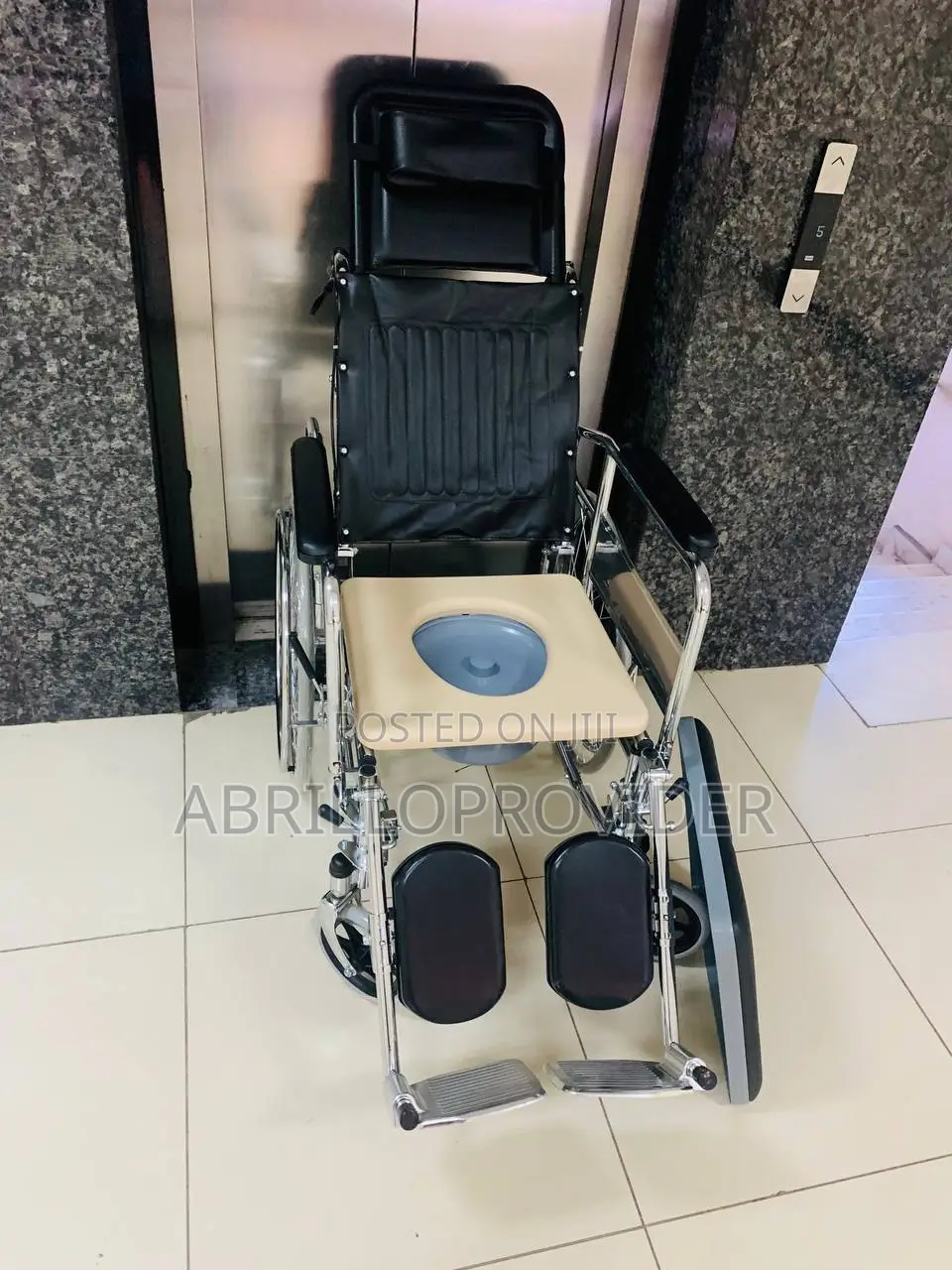 Reclining Wheelchair W/Removable Headrest