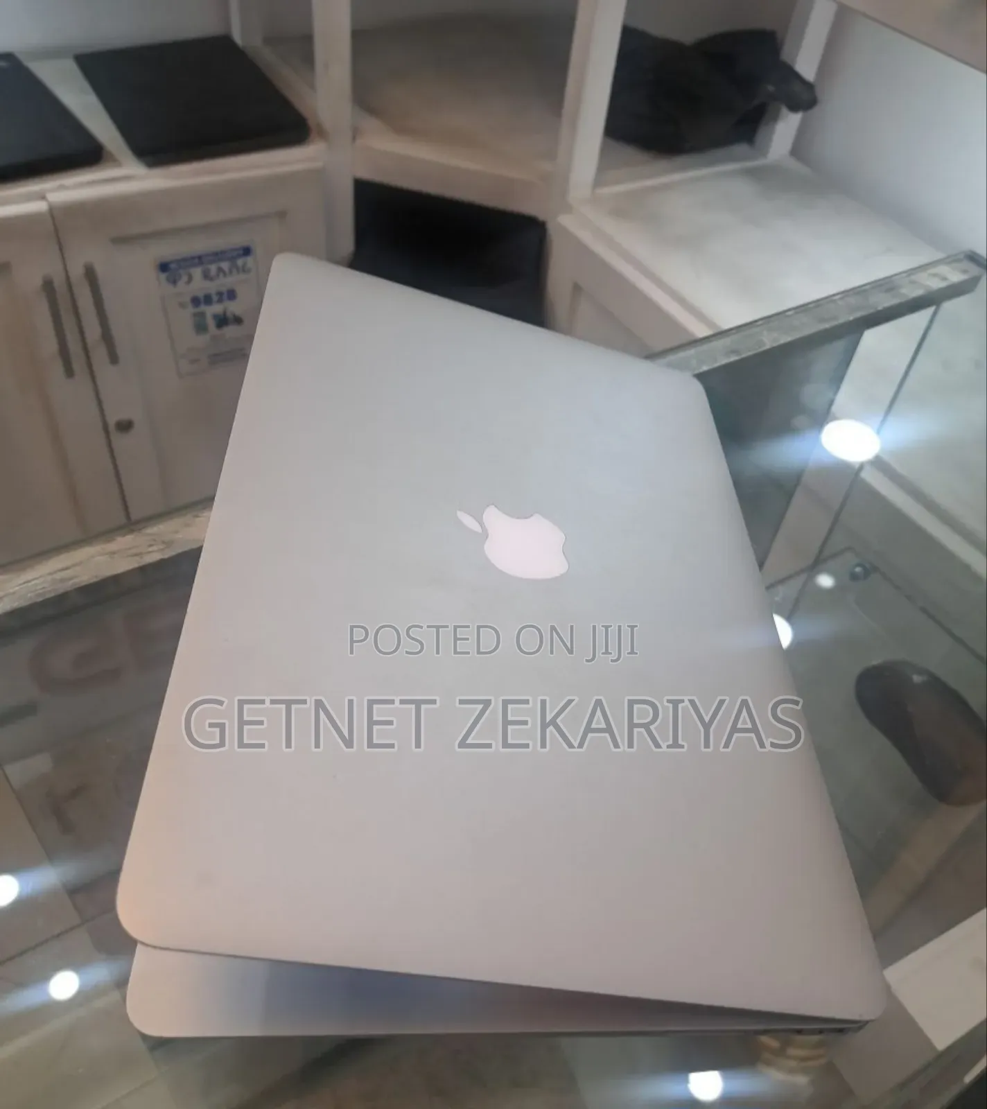 New Laptop Apple MacBook Air 2014 8GB Intel Core I7 SSD 128GB