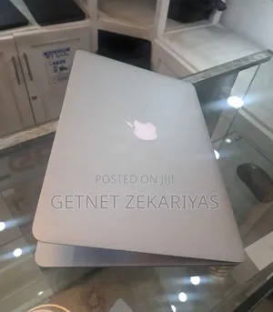 New Laptop Apple MacBook Air 2014 8GB Intel Core I7 SSD 128GB