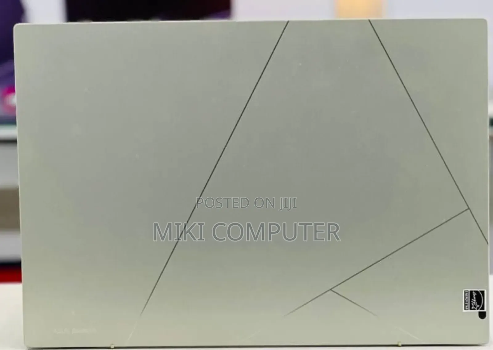 New Laptop Asus Zenbook 14 UX434 16GB Intel Core I7 SSD 512GB