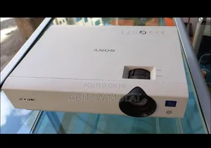 Ibrand New Sony Projector Model Name VPL-DX100 Hardware