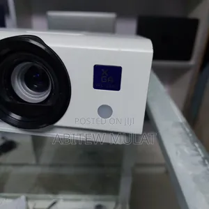 Photo - HIGH QUALITY SONY Dx 102 PROJECTOR Brand New Sony Projector