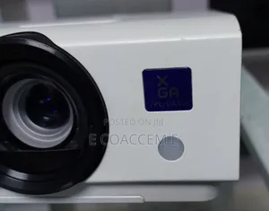 .High Quality SONY Dx 102 Projector