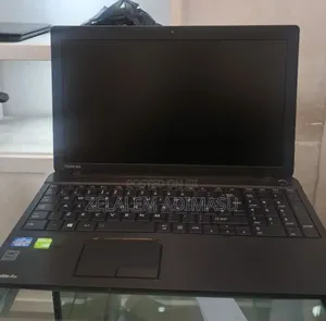 New Laptop Toshiba Satellite C55 8GB Intel Core I5 HDD 500GB