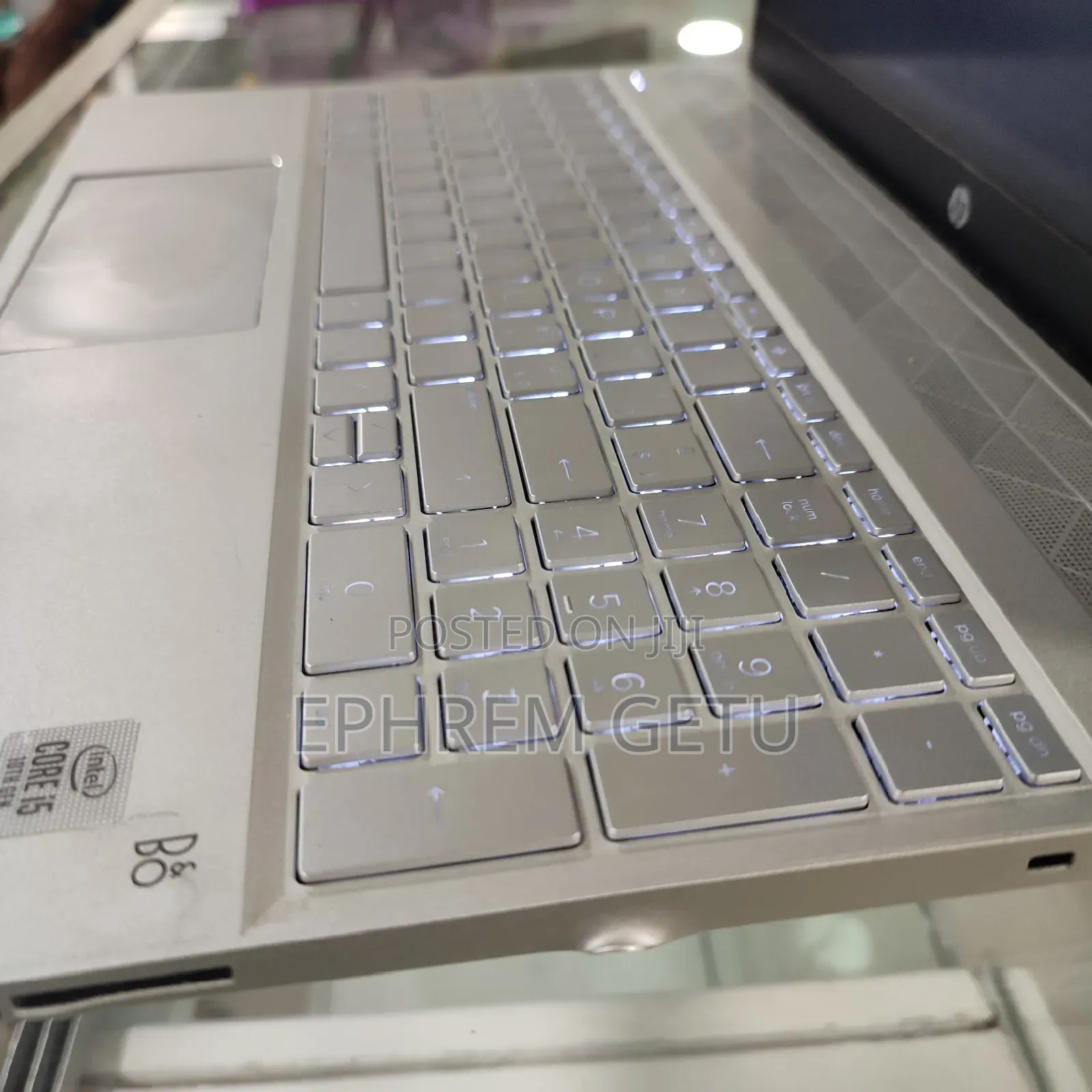 New Laptop HP Pavilion 15 8GB Intel Core I5 SSD 256GB