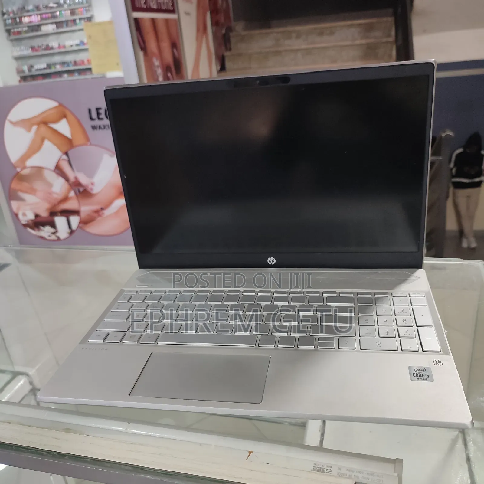 New Laptop HP Pavilion 15 8GB Intel Core I5 SSD 256GB